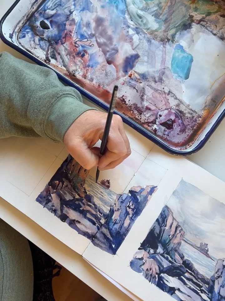 A little peek at this morning‘s project- the beginnings of a new painting. 
Sketchbook scribbles ➡️ color play ➡️first washes on the big piece. 
I love this part of the process where everything is loose, curious, and full of possibilities. No