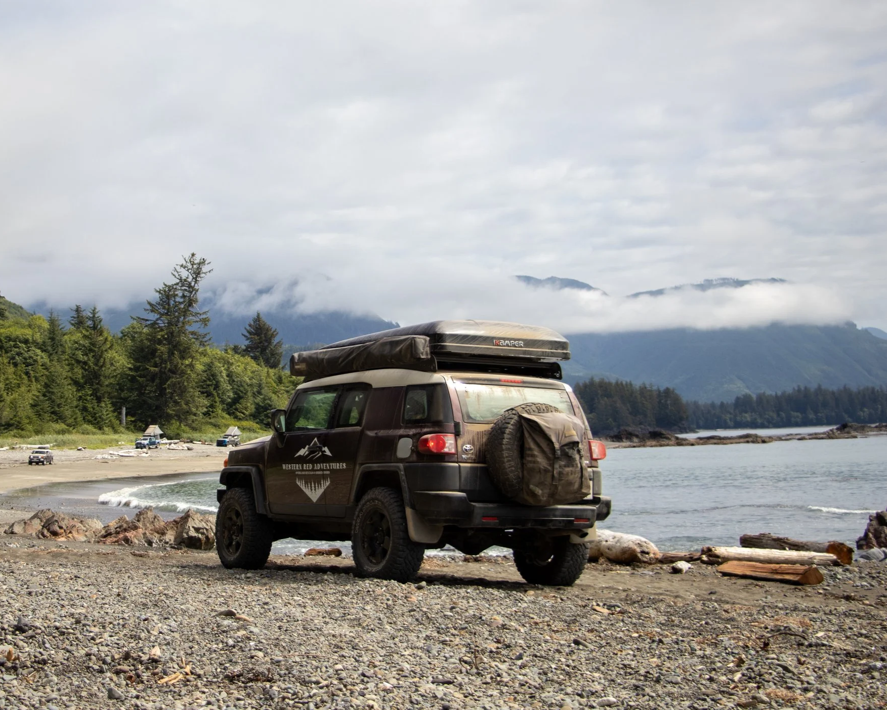FJ Cruiser 4x4 rental for trips on Vancouver Island