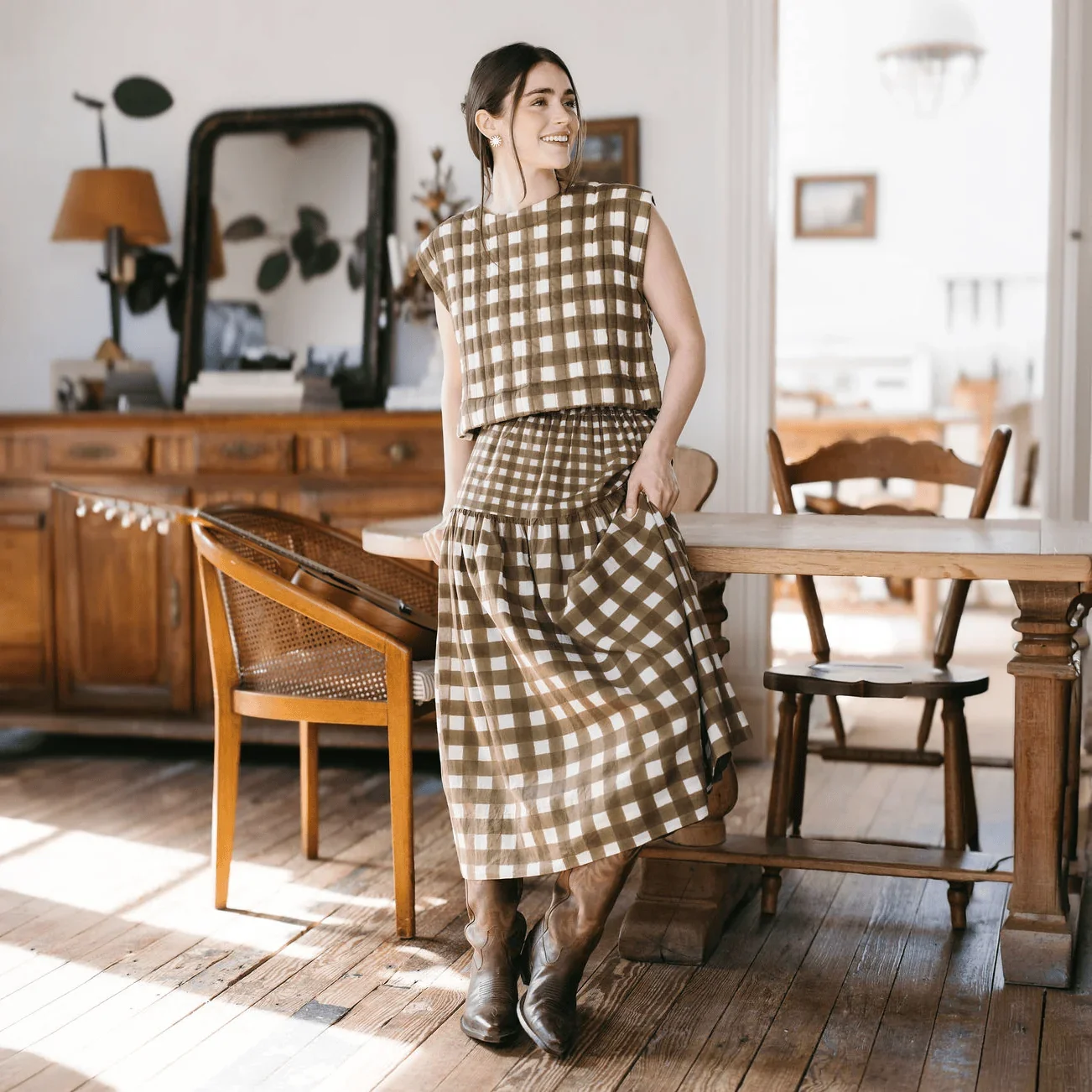 sunshine-tienda-painted-gingham-greta-top-1229610846.webp
