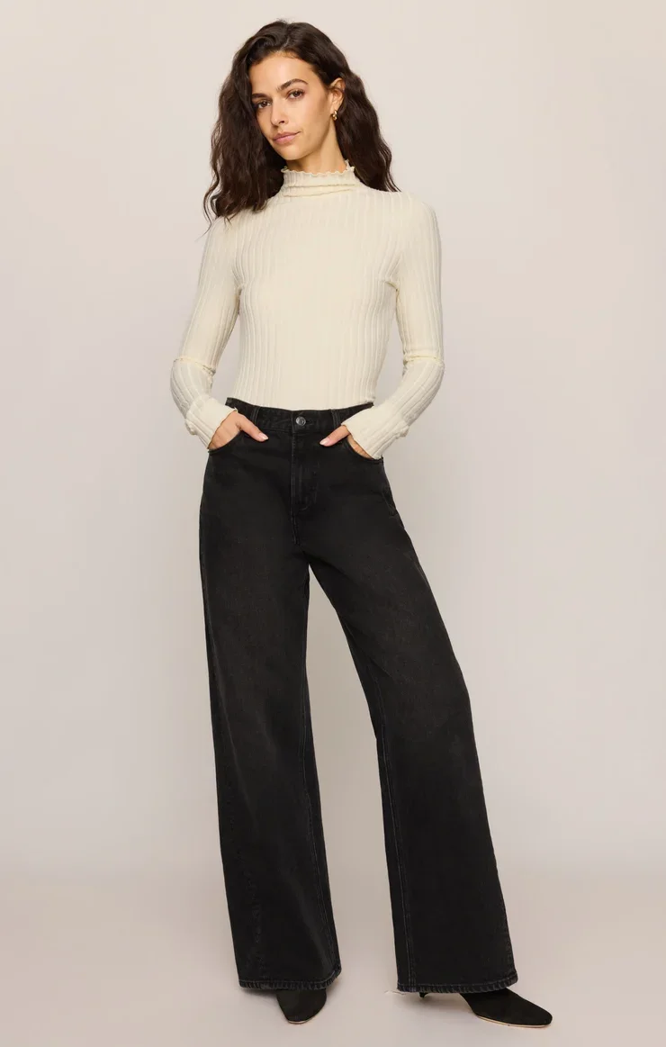 ZT264852_AWH_FB_740x.webp