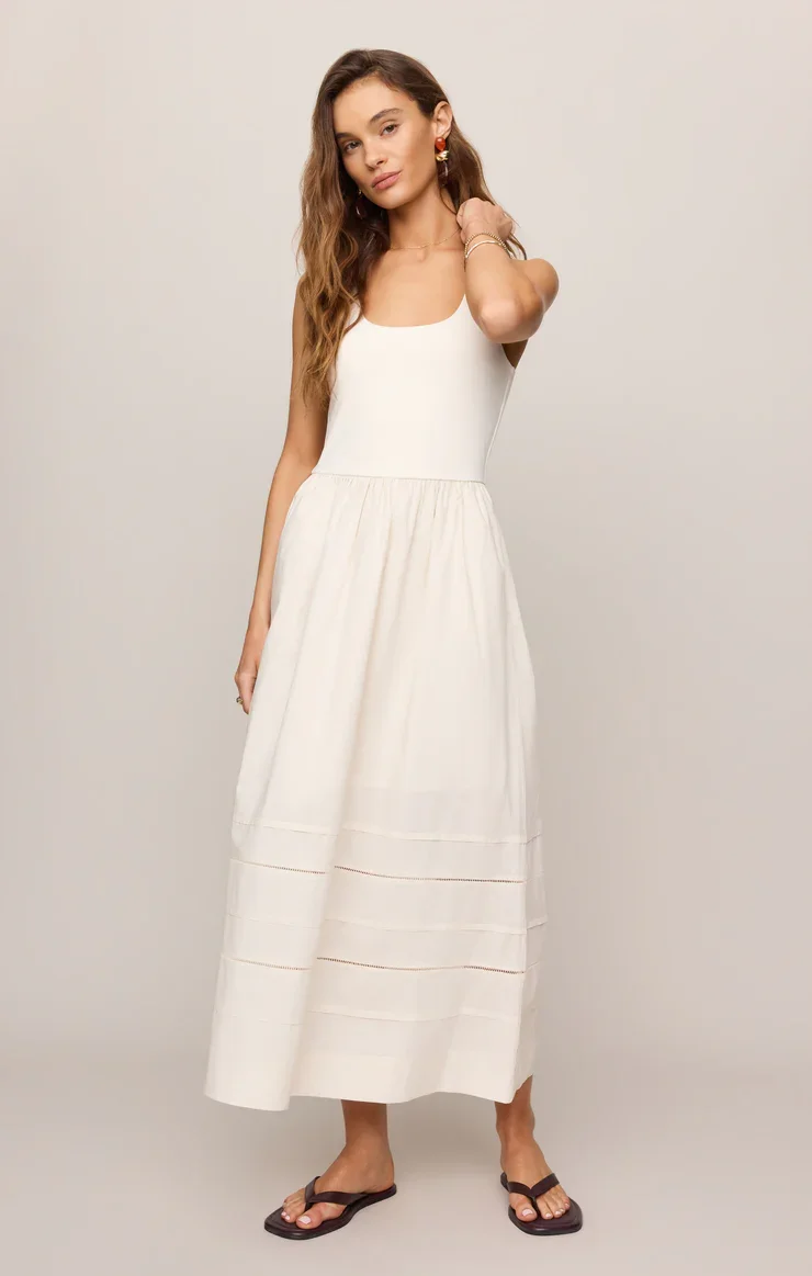 ZD263191_CUD_FB_740x.webp