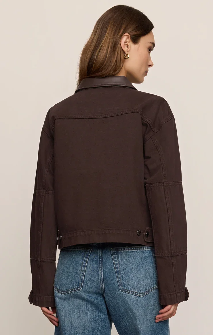 ZJ263687_UMB_BACK_740x.webp
