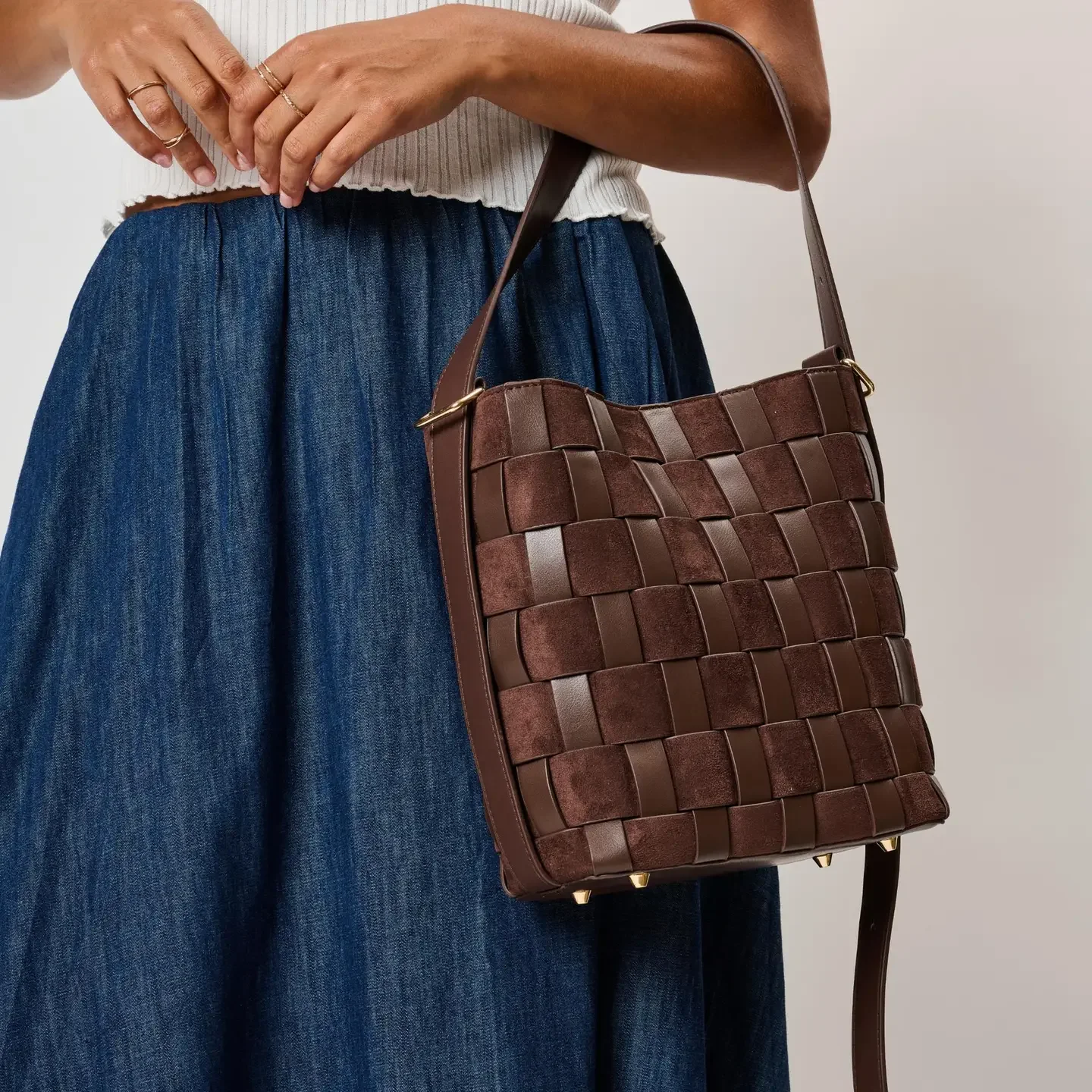 Naomi Bucket (Chocolate)