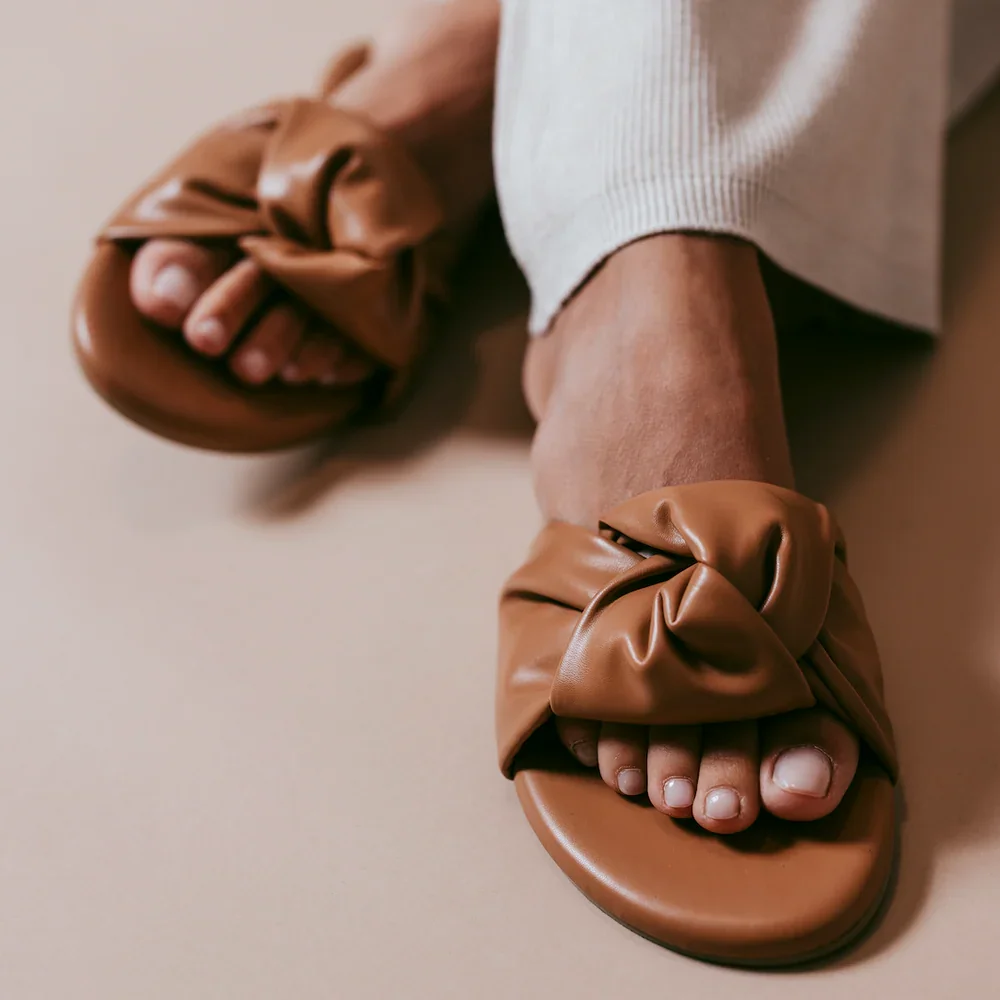 Nottie_Desert_Sand_Slide_Sandal.webp