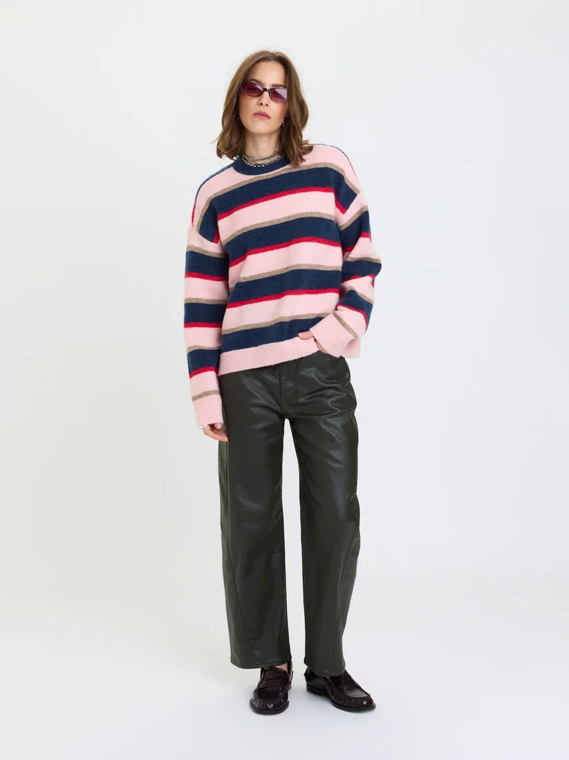 D00060030P5CRLST_CORALSTRIPE_1115.webp