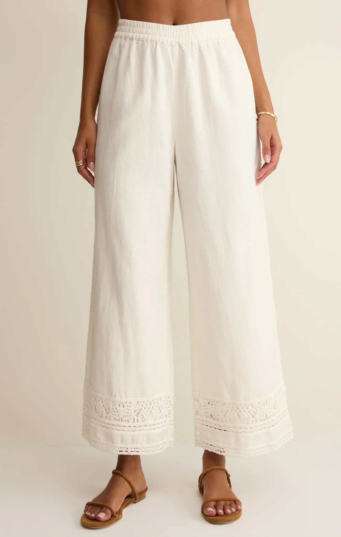 ZP262809_WHT_FRONT_4000x.webp