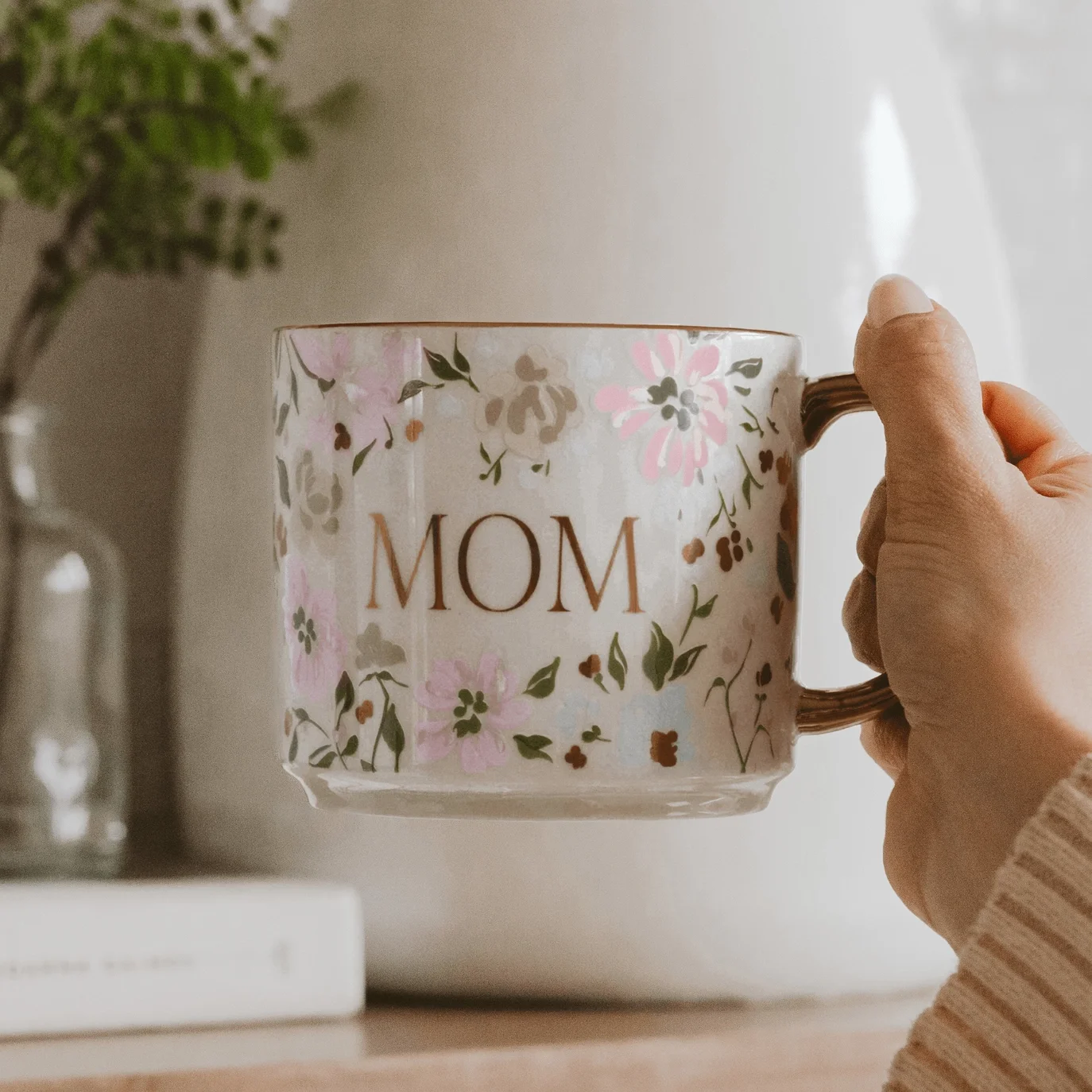 Floral Mom Coffee Mug - Mother's Day Gifts & Home Decor