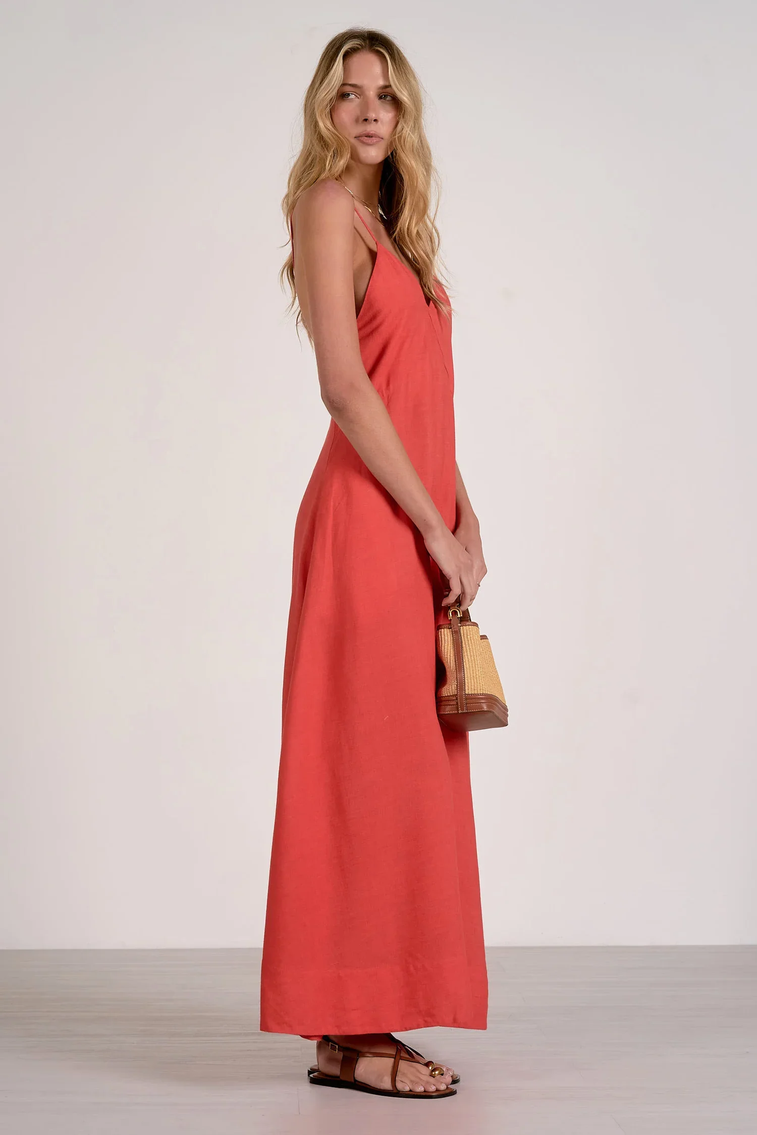 TL50225_R_0524.webp