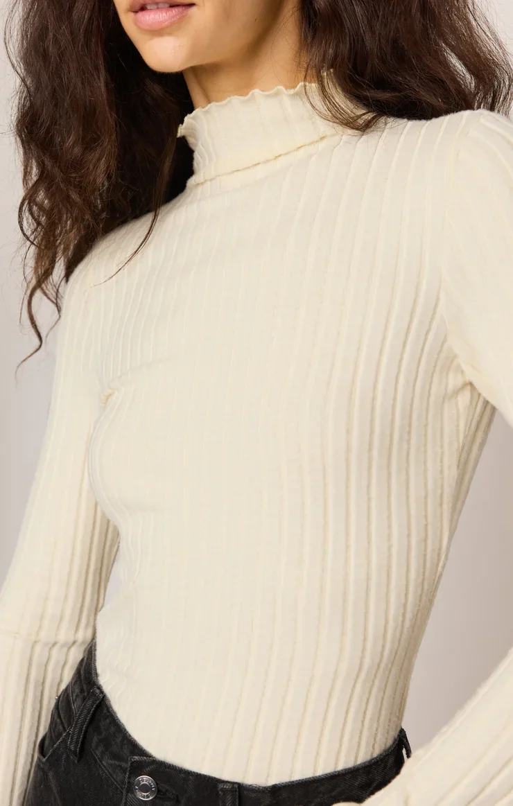 ZT264852_AWH_DETAIL_1_740x.webp