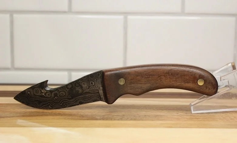 Custom Built &ldquo;Tito&rdquo; With Walnut Handles, And Hunter&rsquo;s Orange Liners. This Blade Came With A Black Kydex Sheath With A Horizontal Belt Clip.

Order Your Custom Knife Today Through Our Website At, www.ckknifecompany.com

#EDCknife #cu