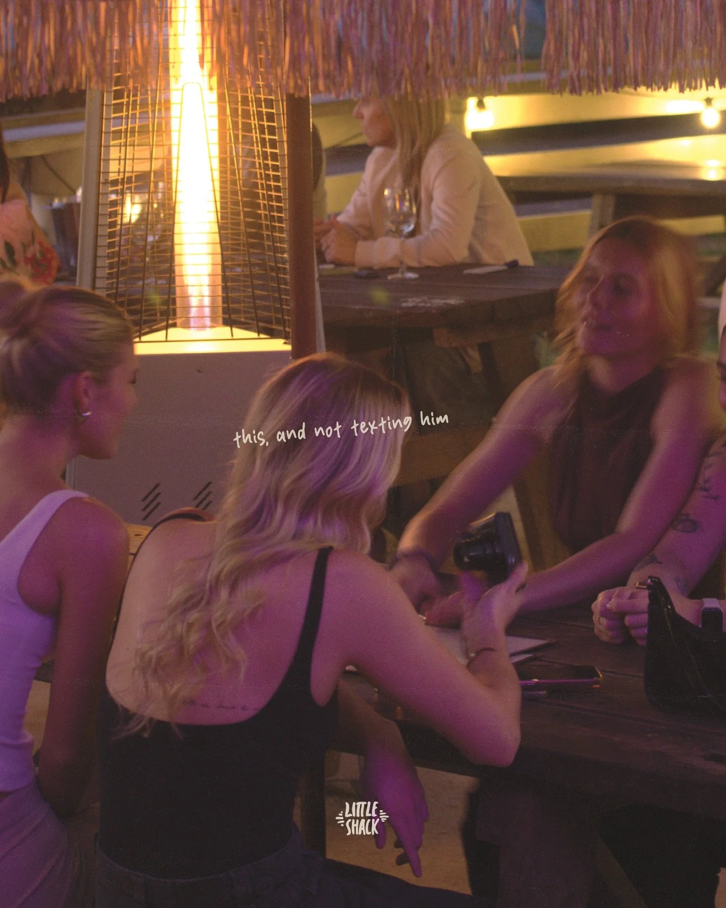 phone face down kind of night&hellip;
you know where. 

#littleshack #littleshackportmac #cafe #bar #cocktails