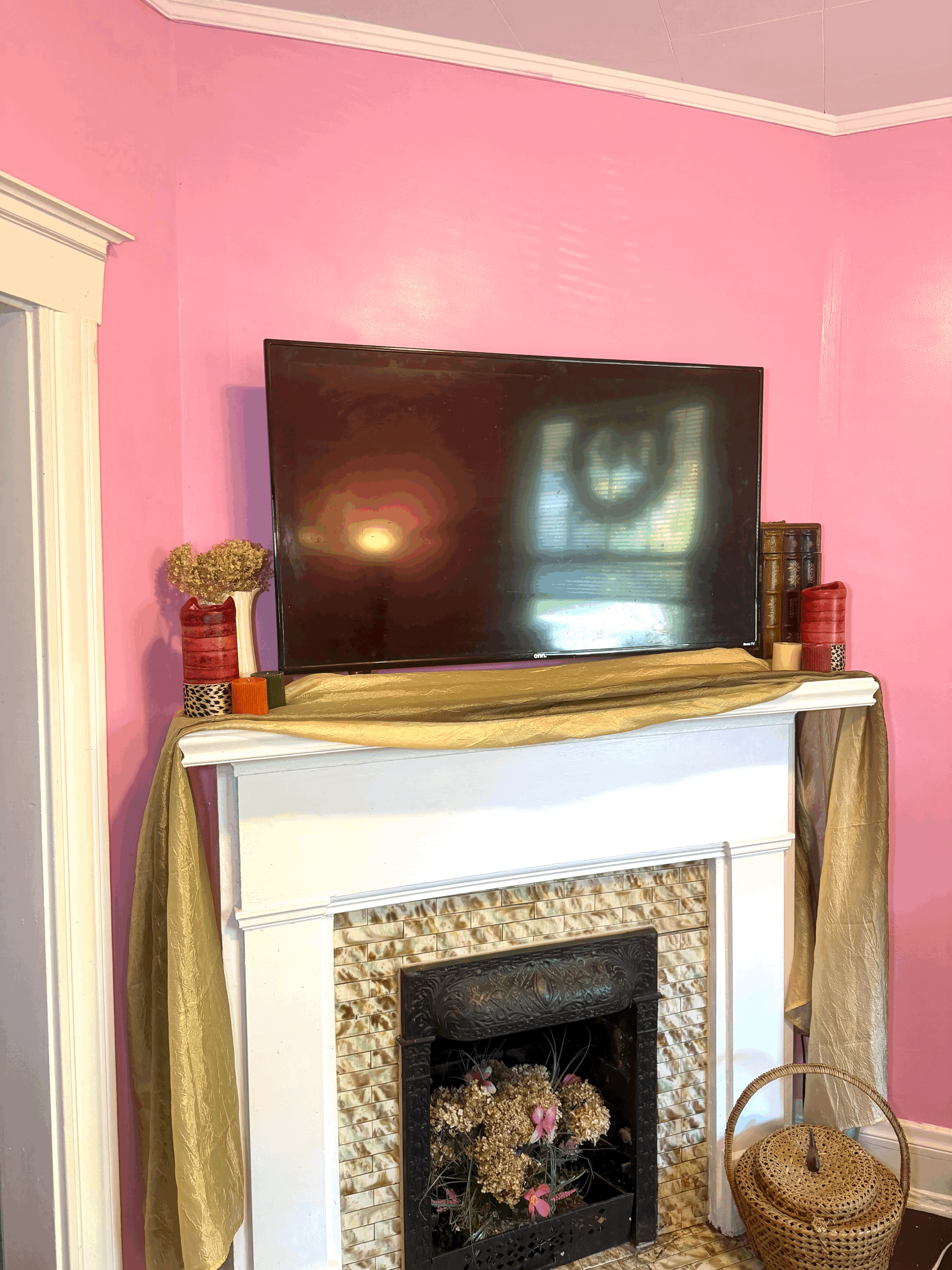 Mantel & Shelf Styling for Fall
