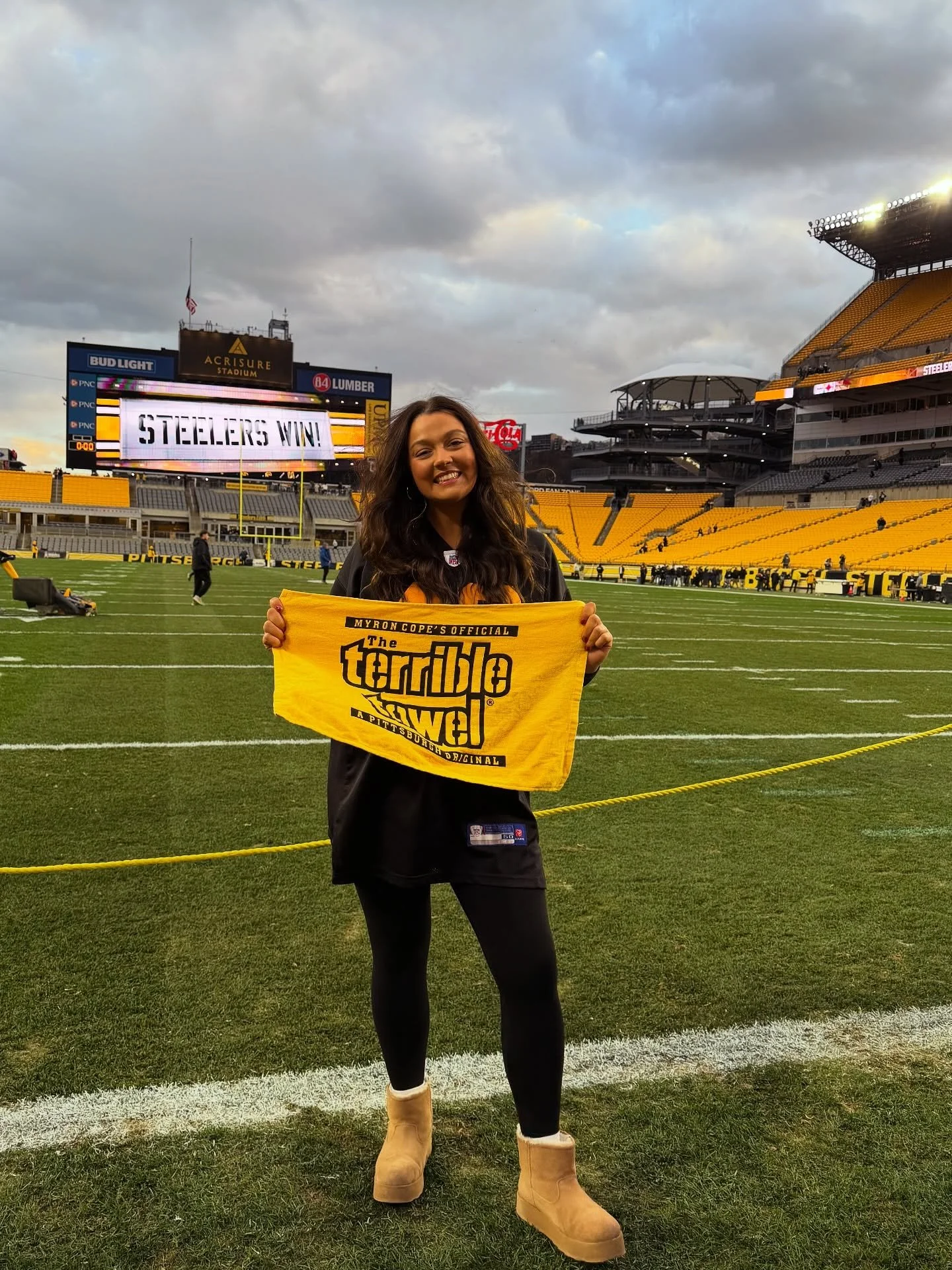 Favorite day of the year 💛🖤 It&rsquo;s always a fun time in Pittsburgh!