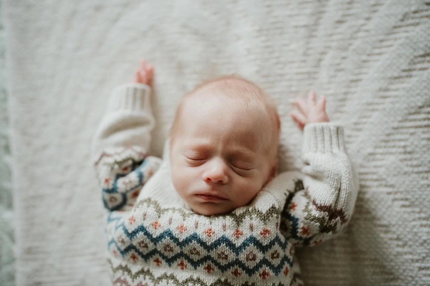 Sweetest newborn sesh this morning 🥹