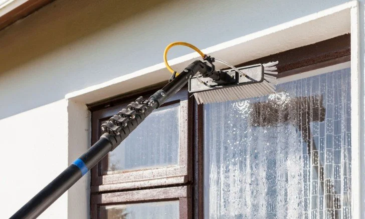 How to Clean Your Windows Properly in San Marcos, CA