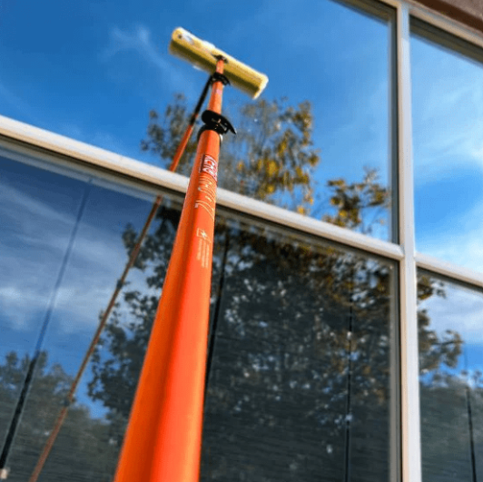 Streak-free interior and exterior window cleaning