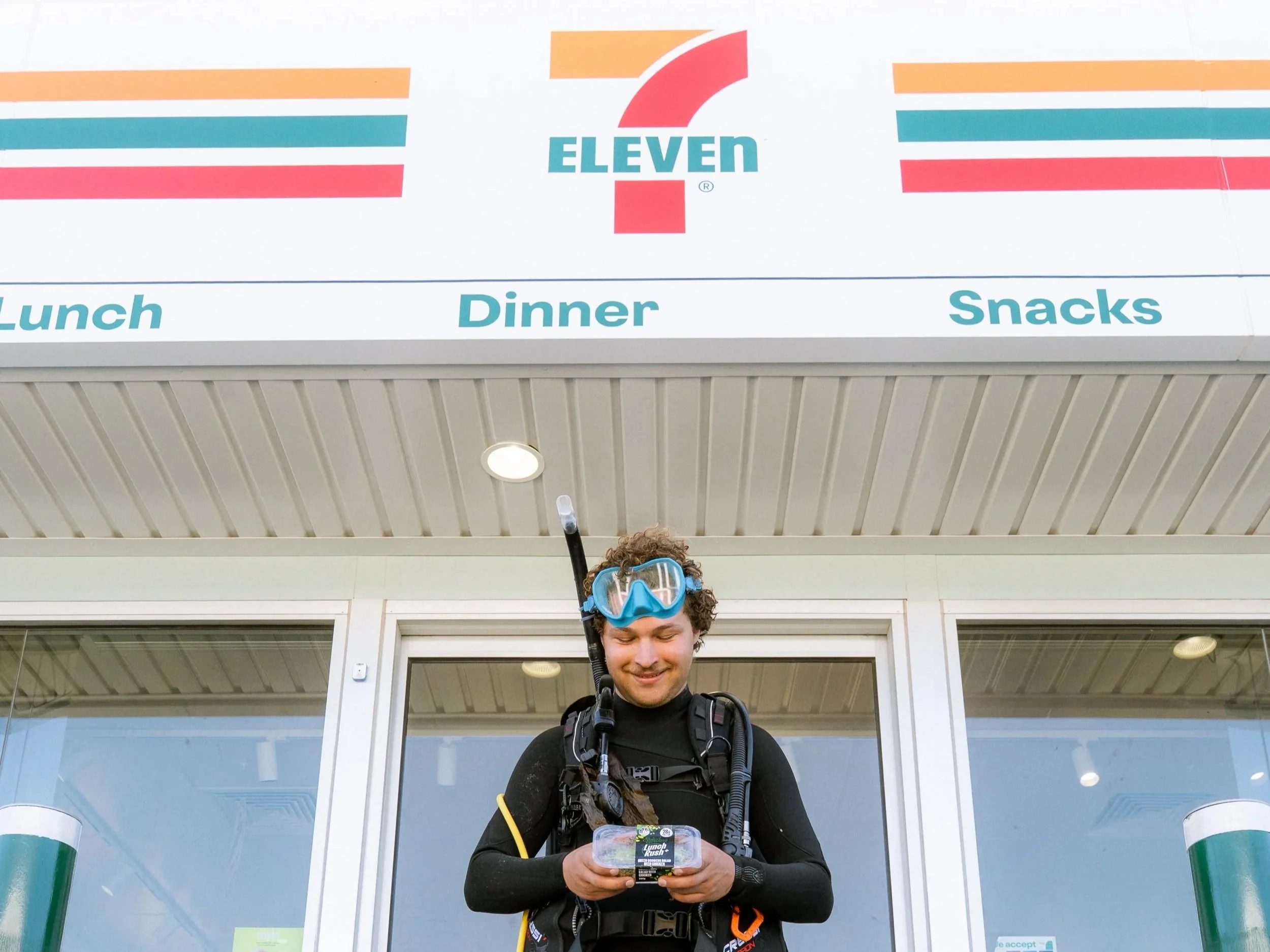 Lunch Rush 711-1.jpg