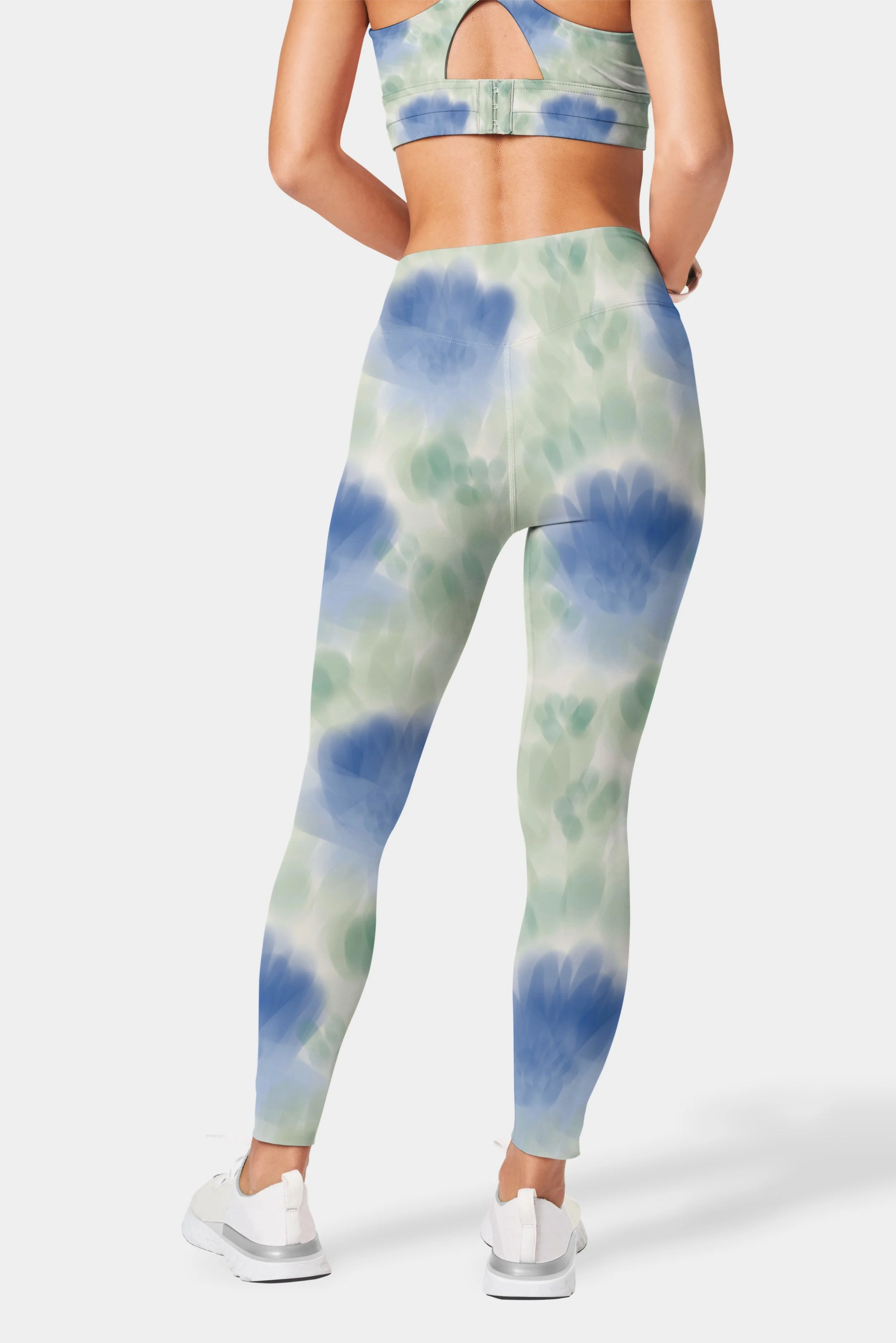 Mockup 04 BLURY FLORAL.jpg