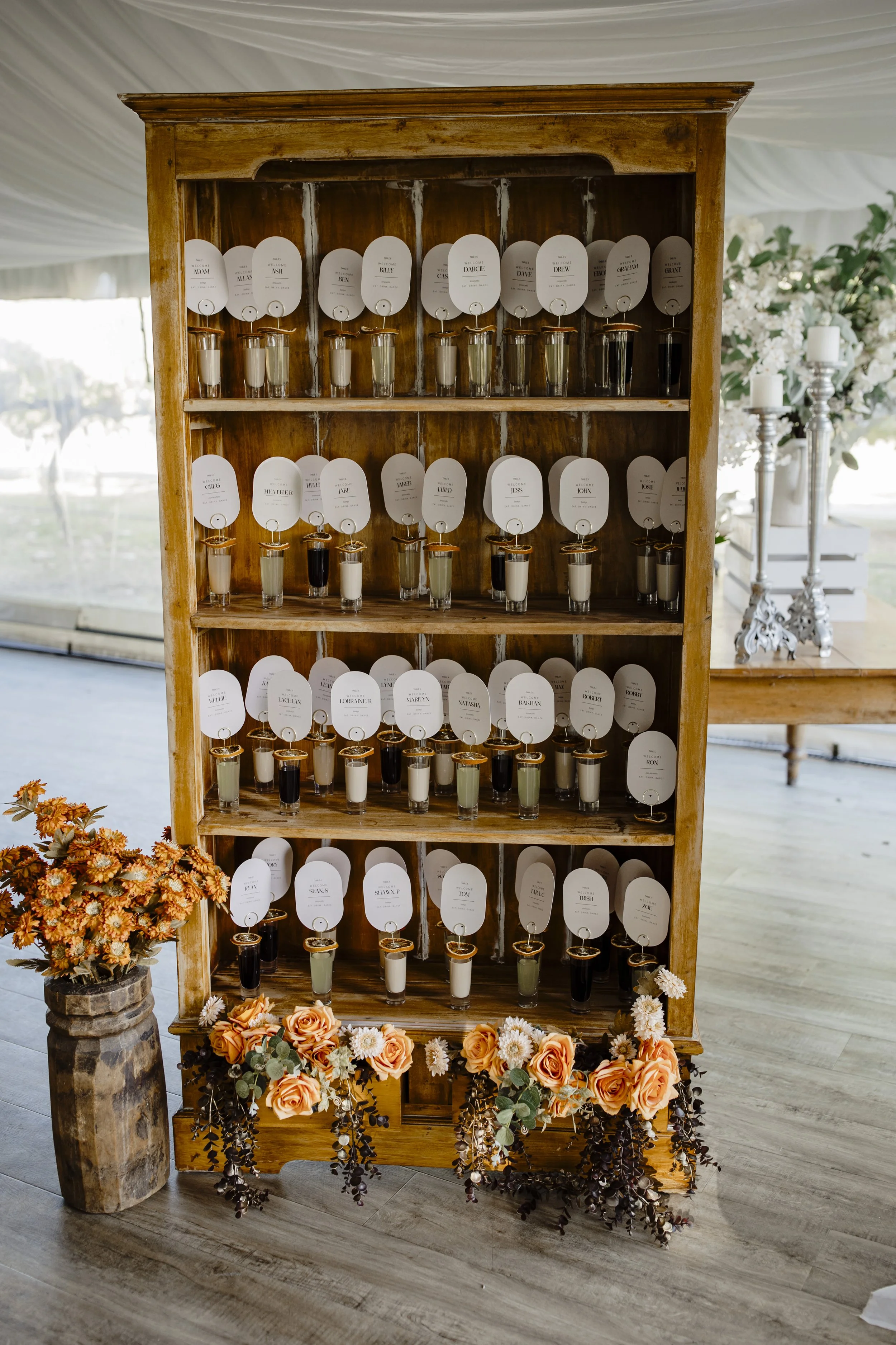 Geometric drawing of an outline square with sections divided by vertical, horizontal, and circle lines.