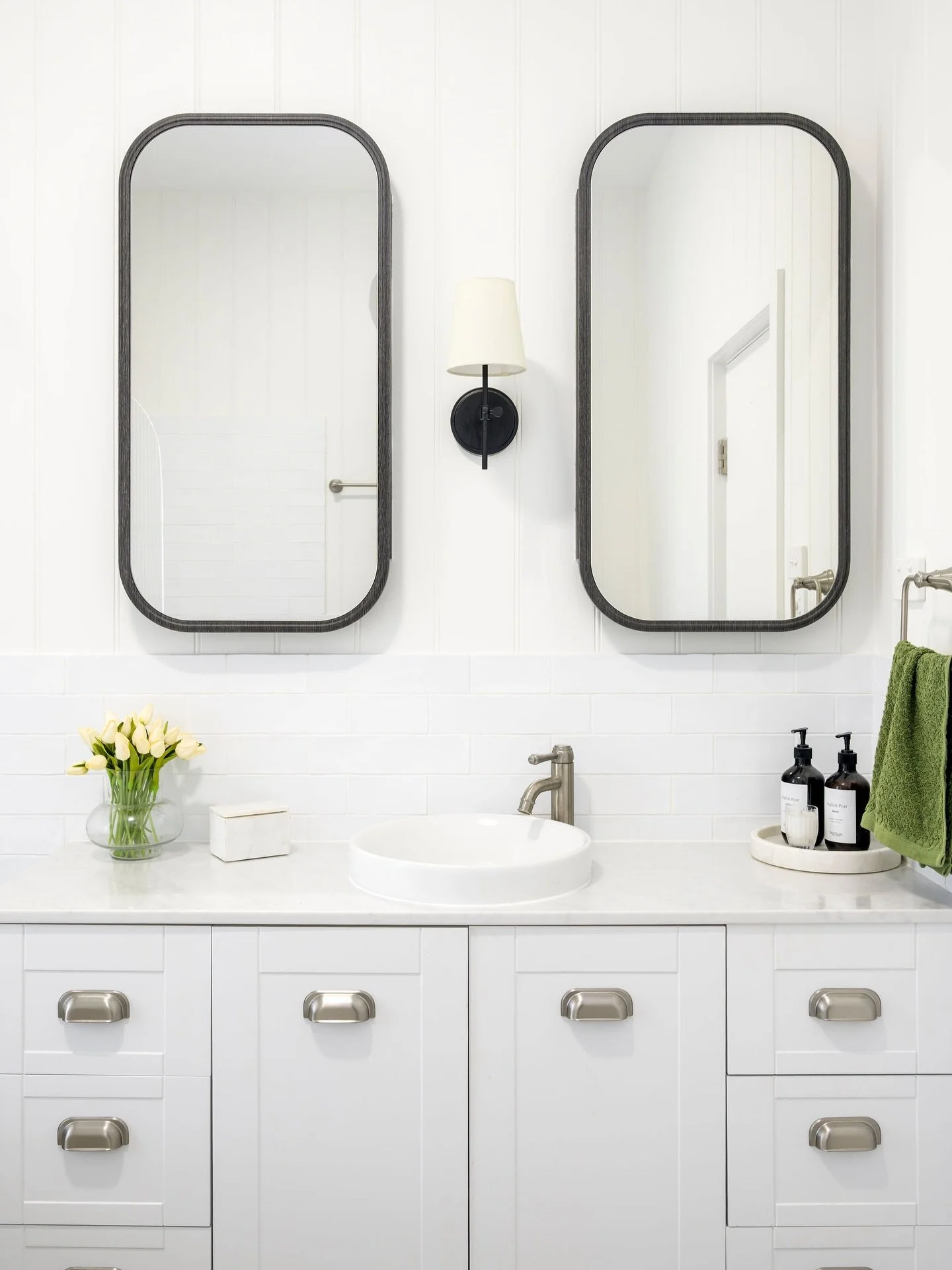 The Oakey Creek en-suite - a quiet, character-filled transformation achieved without moving a single pipe.

To keep costs considered, we retained the existing plumbing layout and vanity, instead investing in the elements that truly shift how the spac