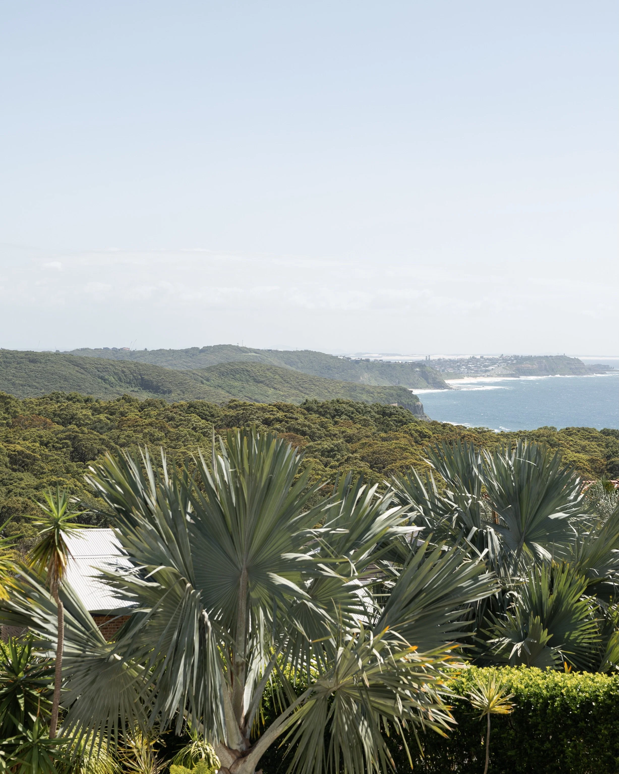 🌴☀️A view that feels like a postcard - Dudley Beach stretching endlessly beyond the home, anchoring this entire renovation in place☀️🌴

Want to see the &lsquo;Before&rsquo; photo? Scroll through to the last image.

While the outlook was always extr