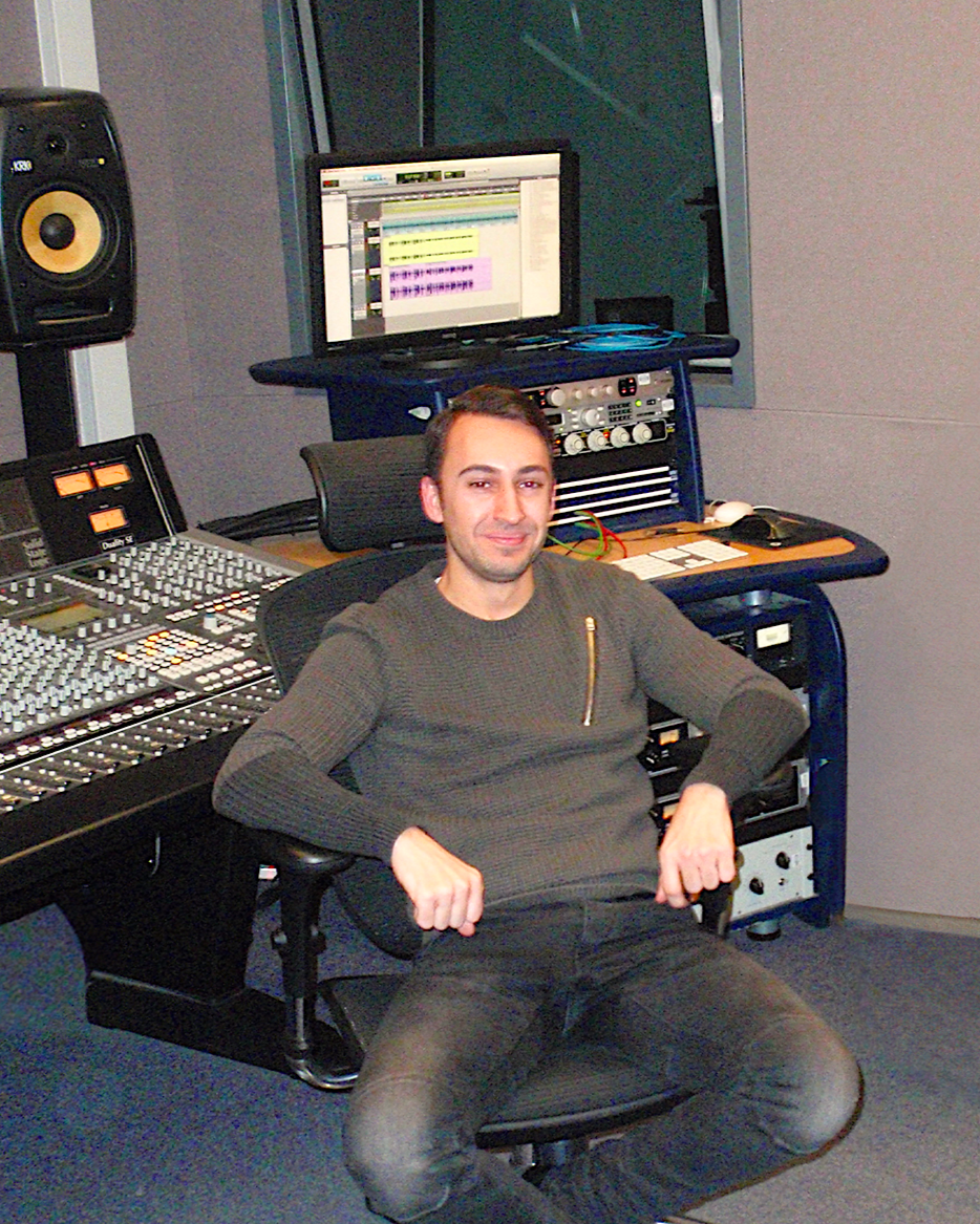 at my favourite SSL studio, SSL desk, SSL console, Teletronix LA-2A, Universal Audio 1176, Distressor, Analog gear, Analog Studio