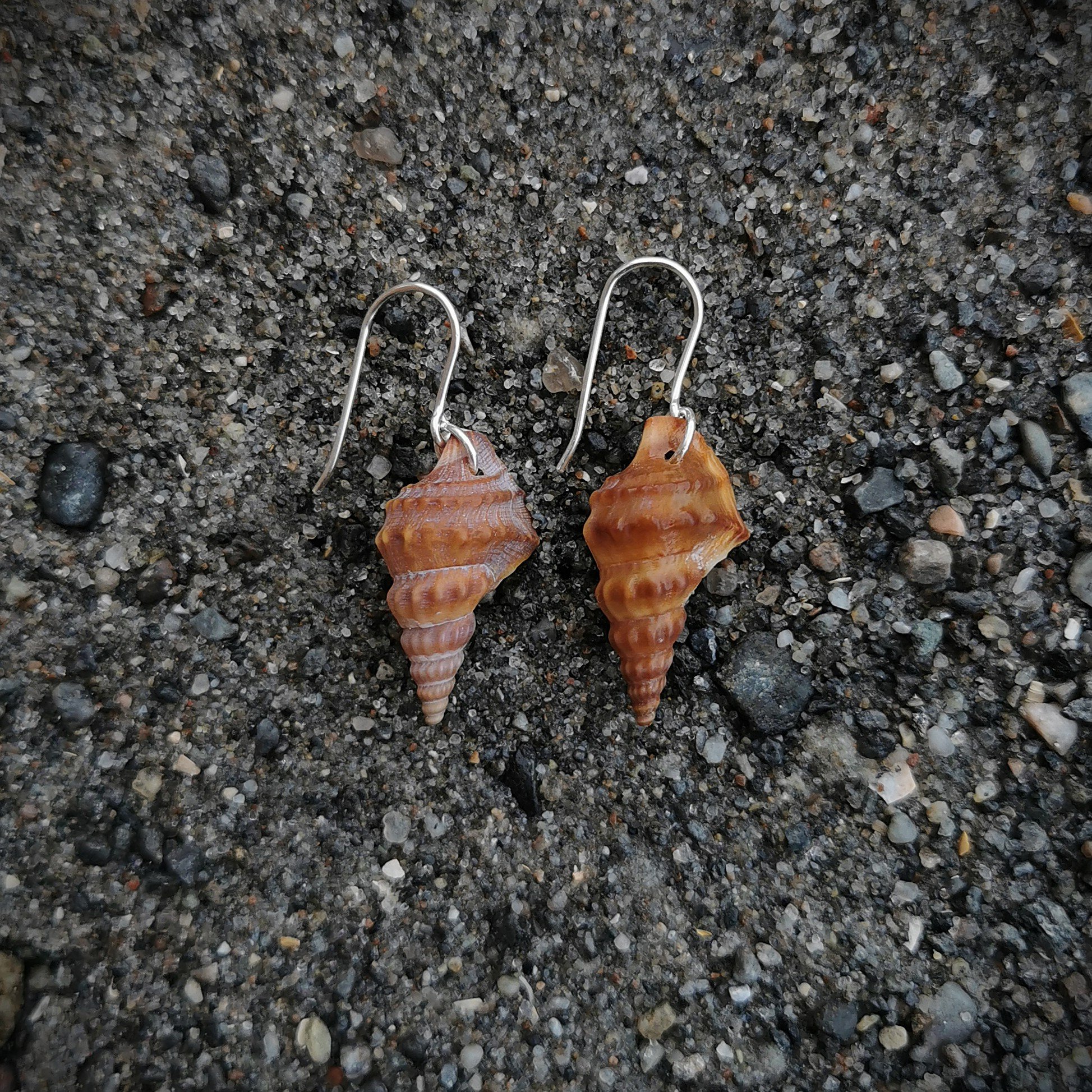 Pelikanfod sølvøreringe