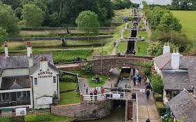 Exploring the Grand Union Canal