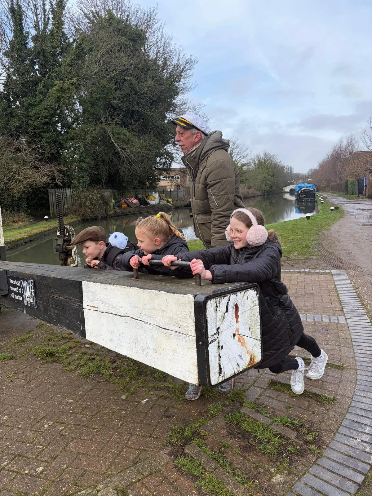 Using Locks Safely on the Canals