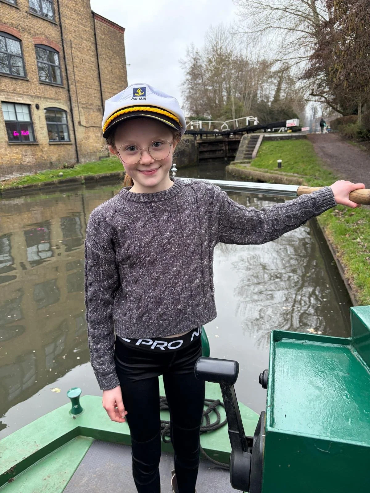 Tips for Solo Cruisers on the Waterways