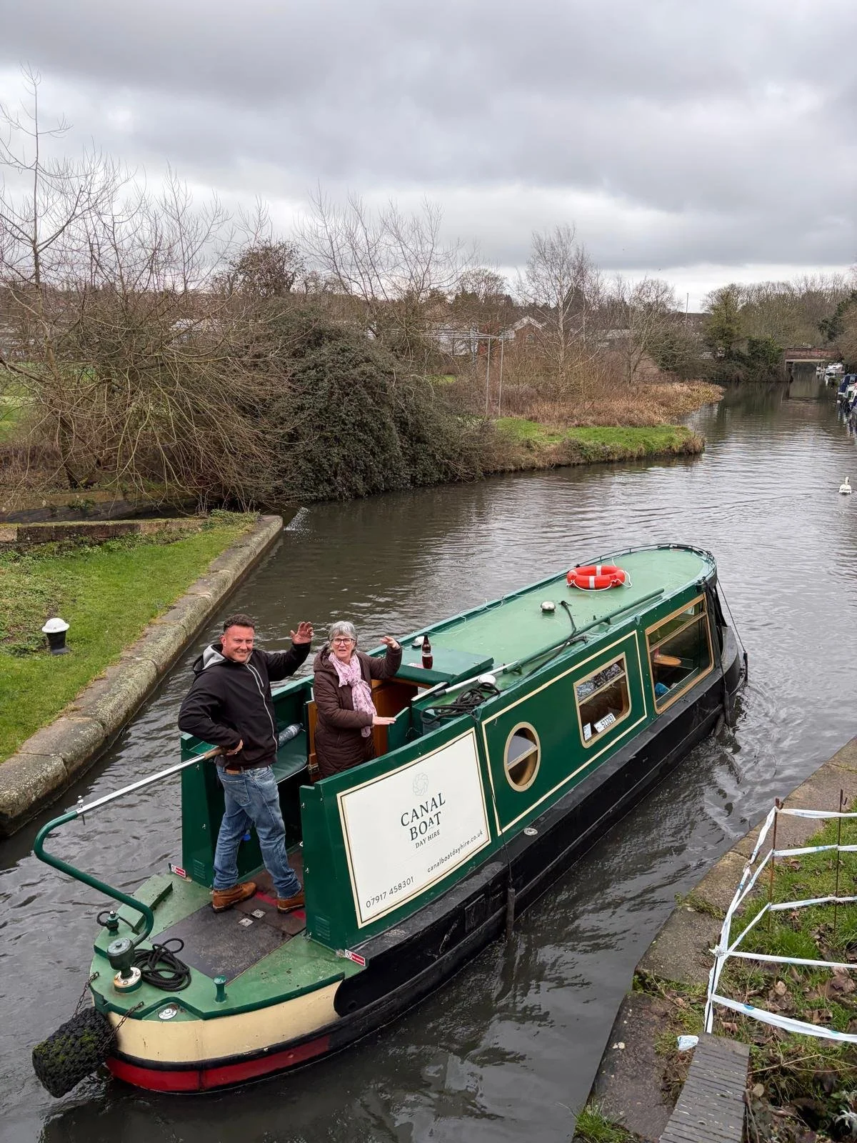 Why Canal Boating Naturally Encourages Mindfulness