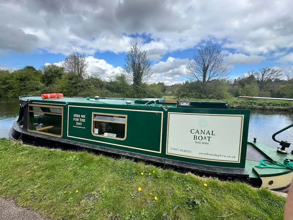 Tilly the narrowboat on the Grand Union Canal