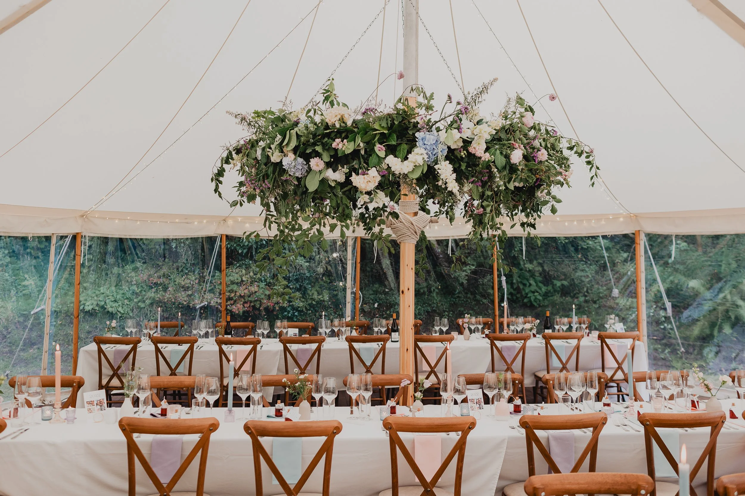 Sustainable Showstoppers: Learn Foam-Free Techniques for Large-Scale Wedding Designs