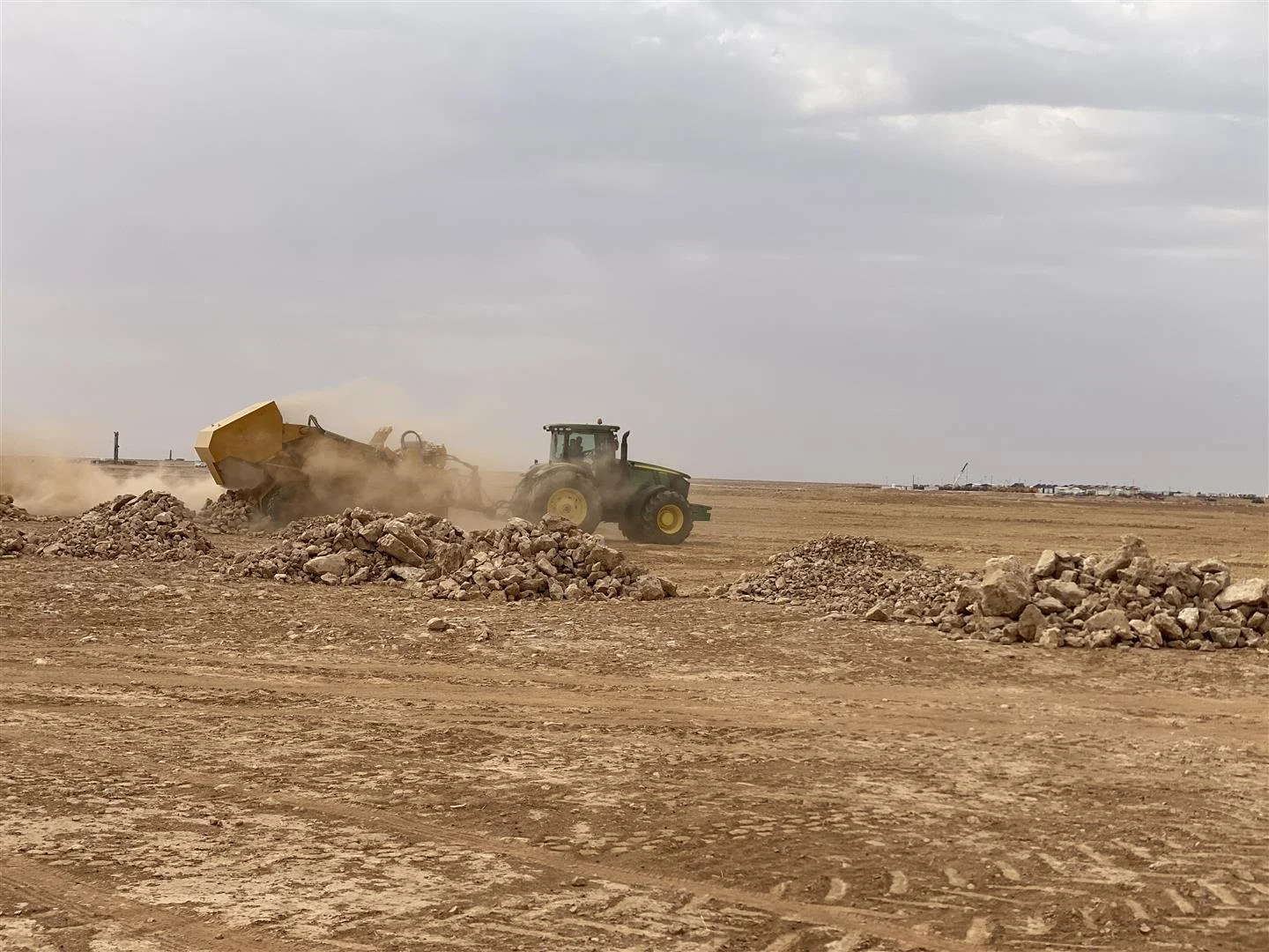 cc3083cc-c9cf-4df5-9f41-2151bdbb1dff.jfif