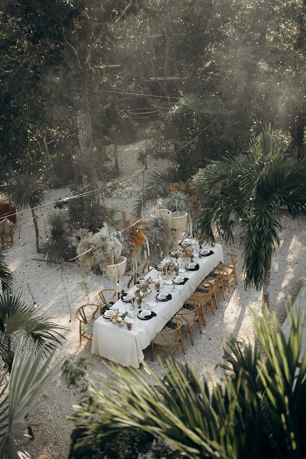 Gabripalmieri-Jungle-Luxury-Elevated-Tablescape-portrait.jpg