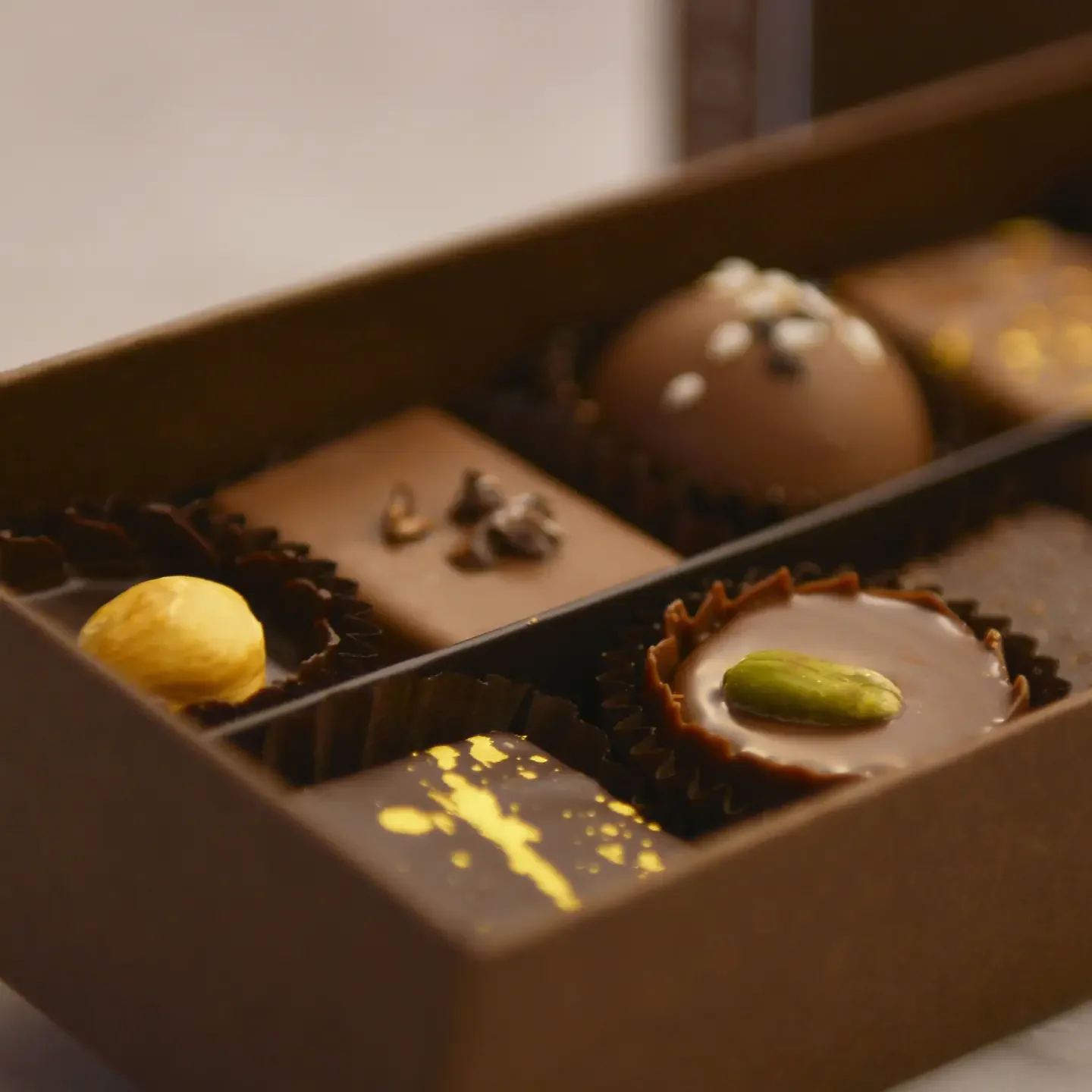 Chocolatier Gift Box of 18 Pieces