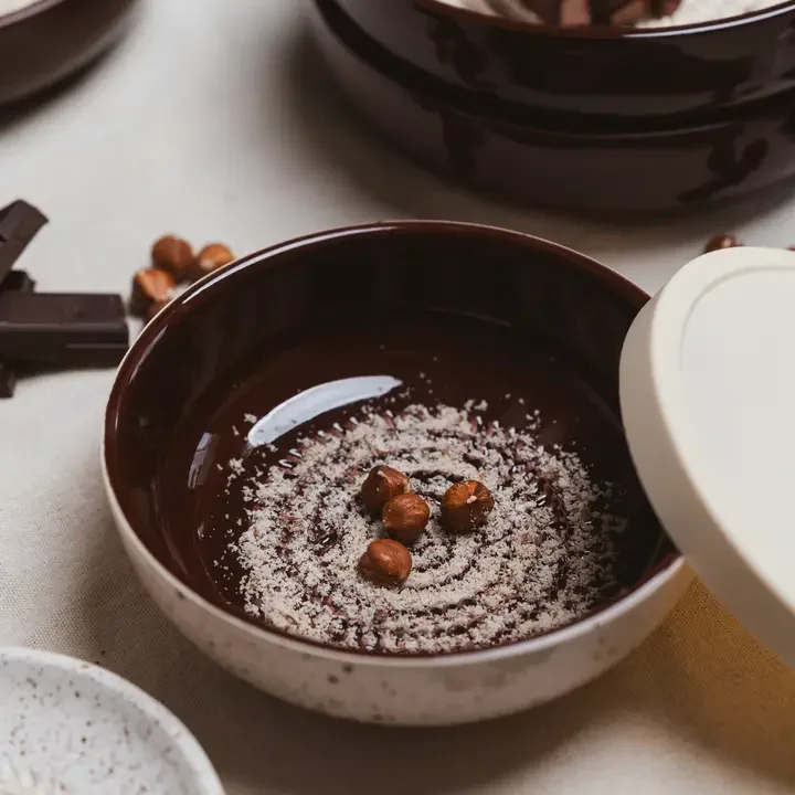 Garlic Grater Plate - Medium Ceramic - Brownie hazelnut.webp