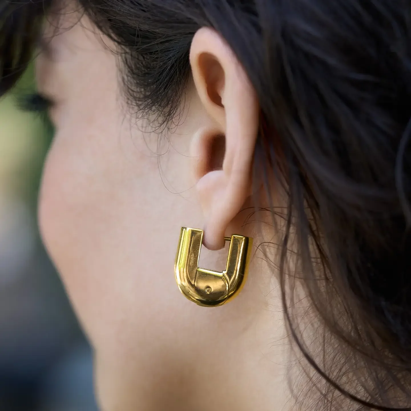 utopis hoop ear.webp