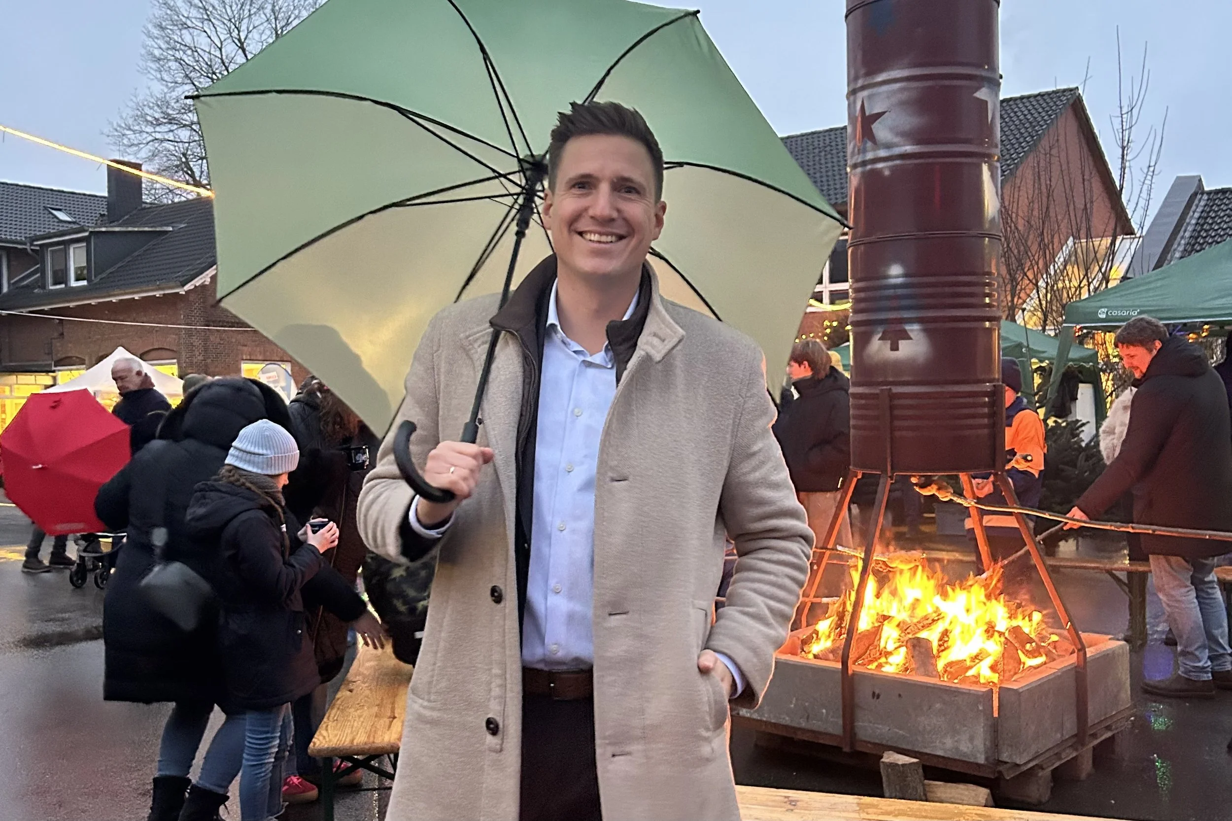 Adventszauber trotz Schmuddelwetter: Der Bönningstedter Weihnachtsmarkt