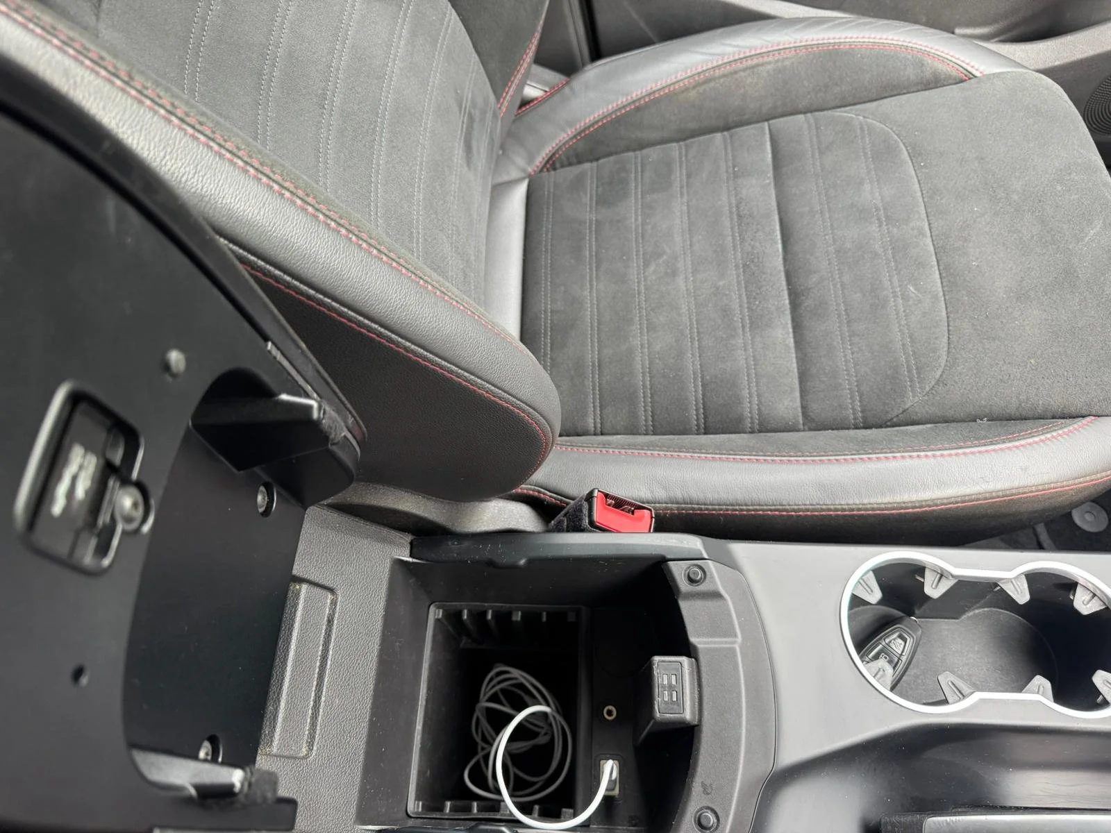 PHOTO-2025-10-04-12-52-41 4.jpg