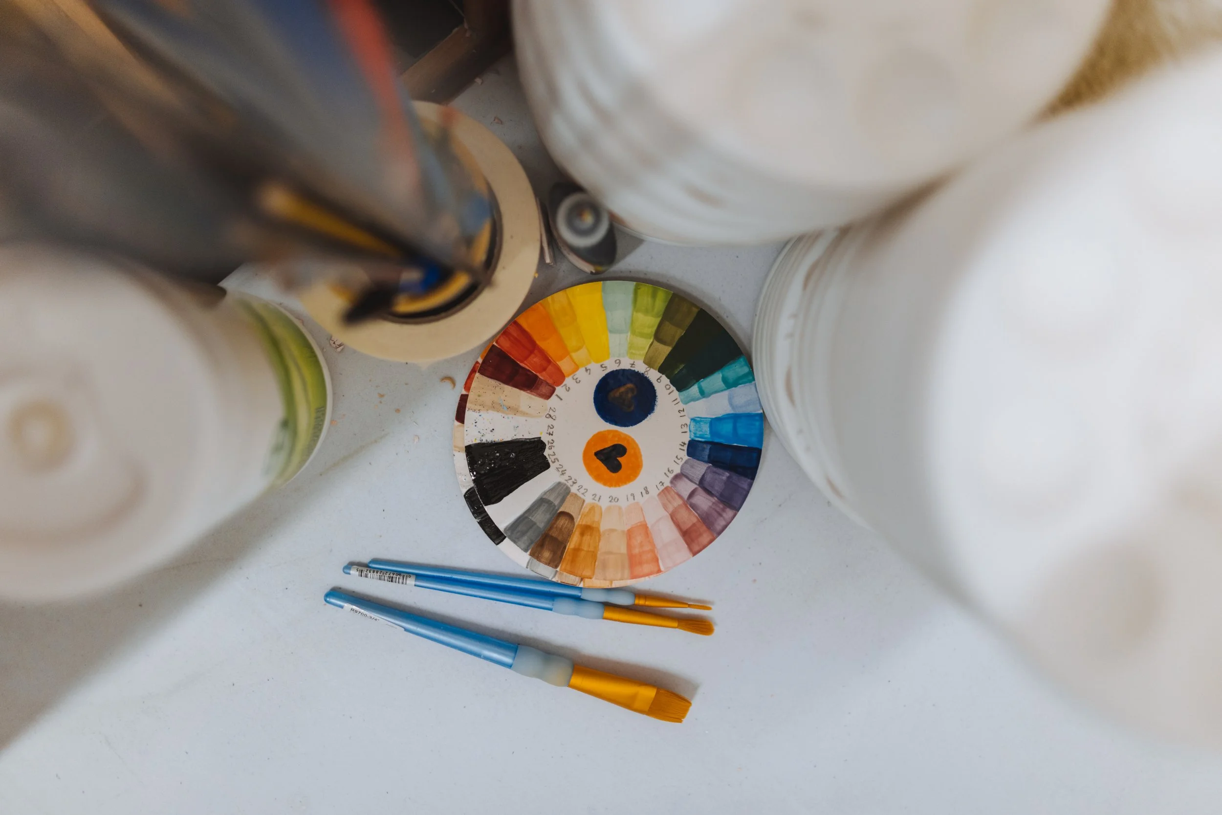 Our Top 10 Tips for Pottery Painting