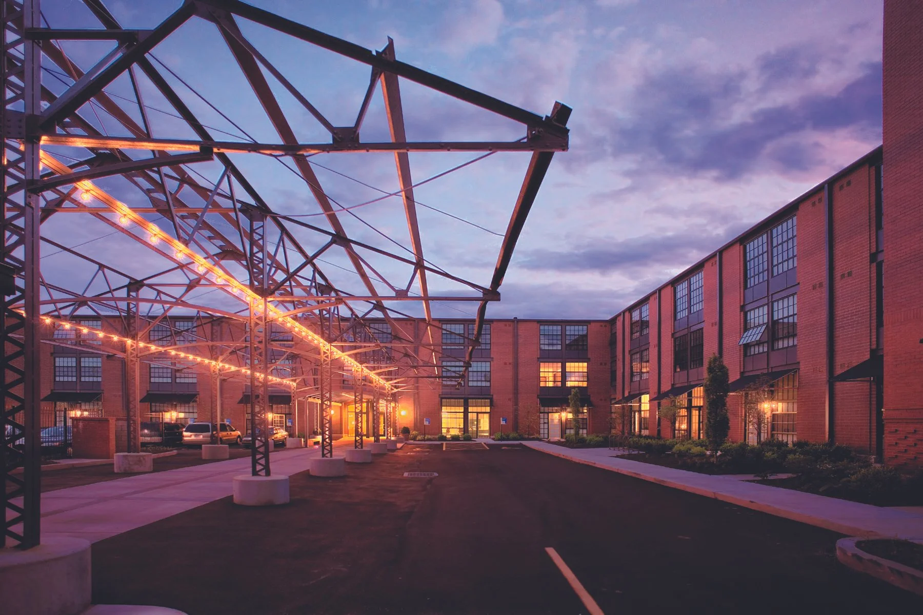 6North_Sam Fentress_Housing-ext_2005-05_0001.jpg