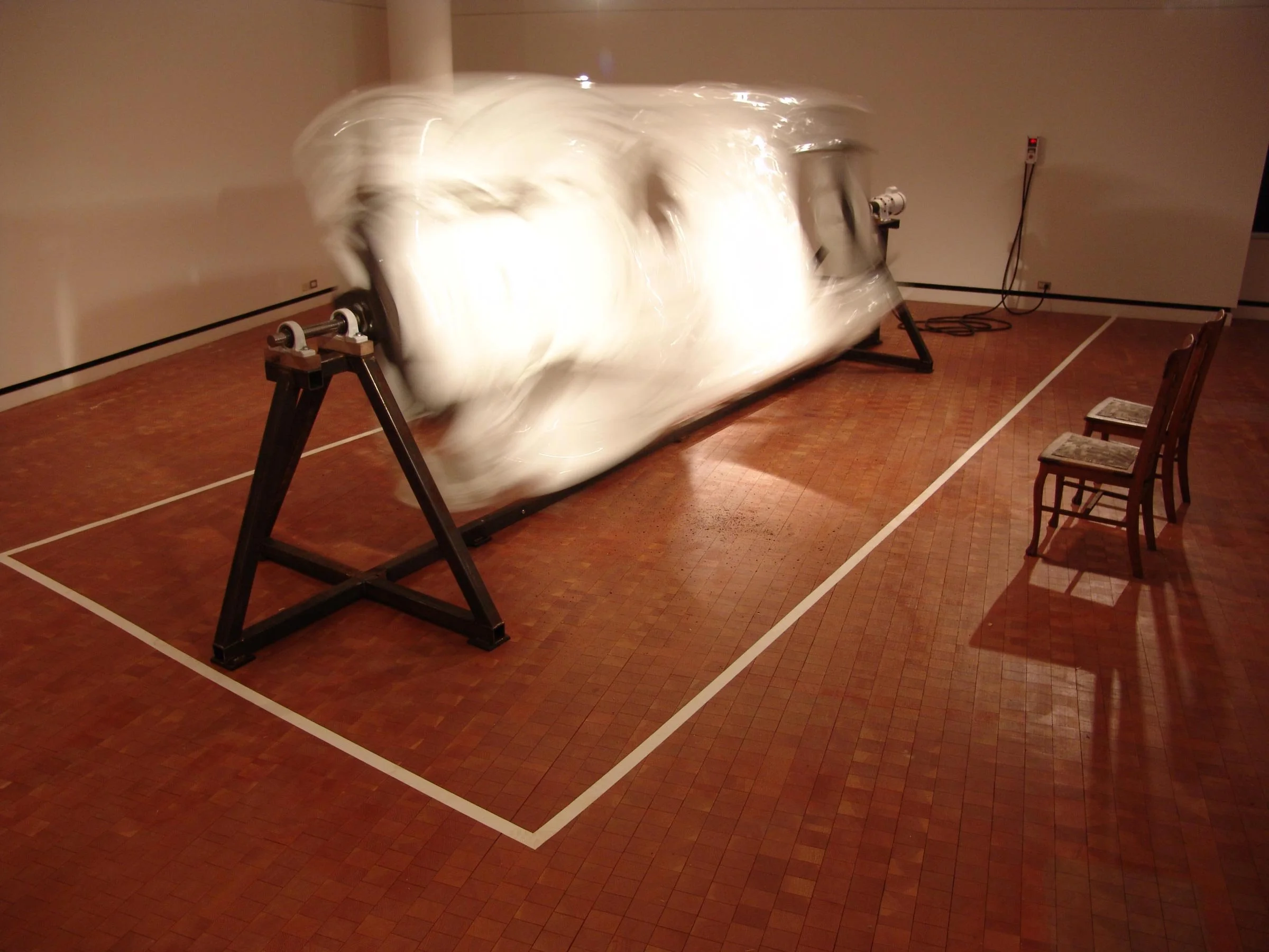 husk_motion06.jpg