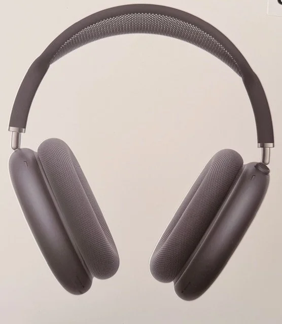 Airpods Max with Smart Case