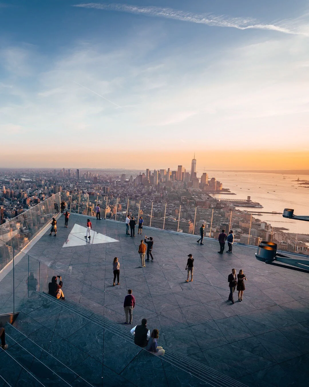 At Aliz Hotel, NYC’s most iconic sights are just steps away… the perfect location to explore it all.
π·: @edgenyc