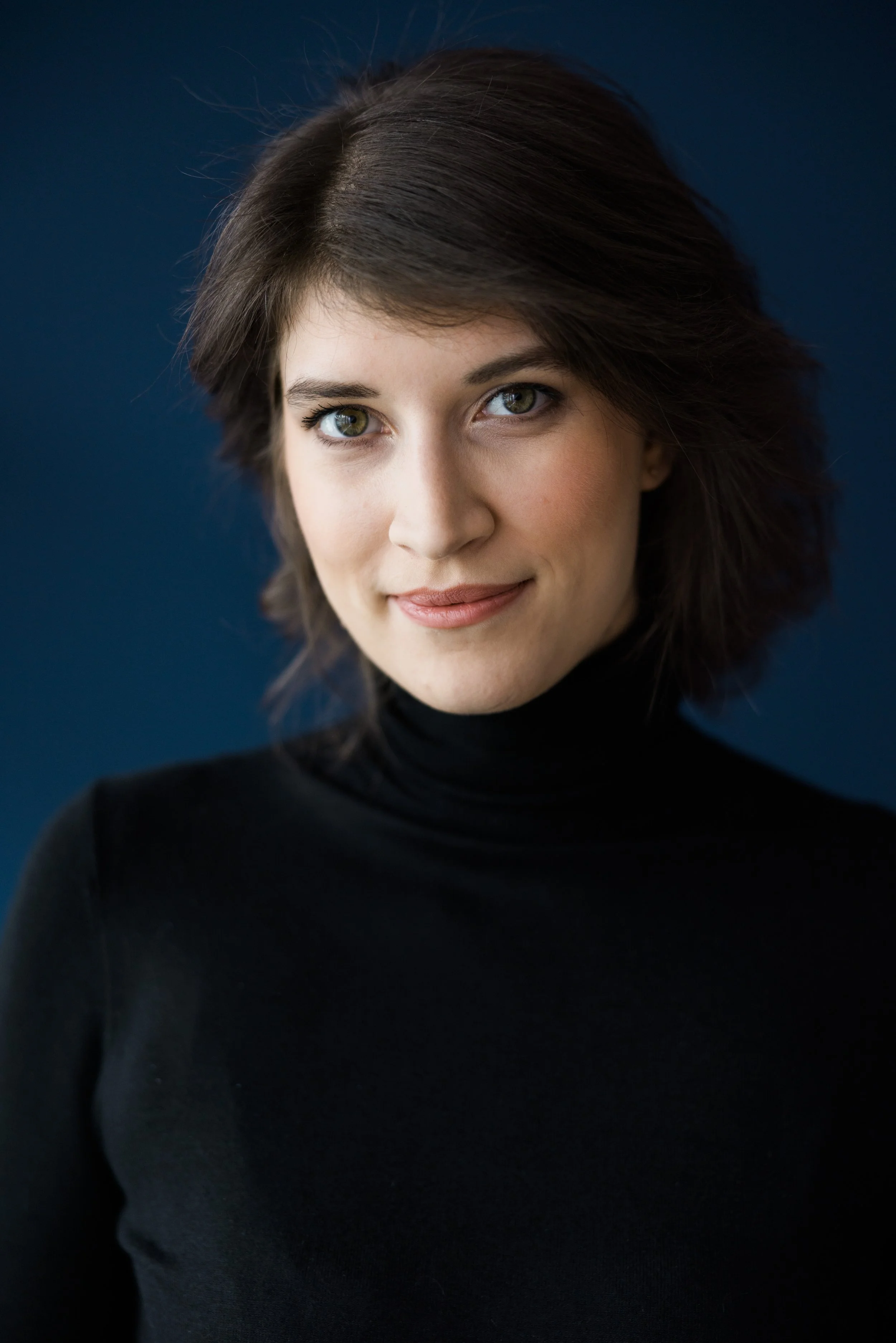 Portrait Osa Tomaschek D&D - Dies & Das Agency Gründerin