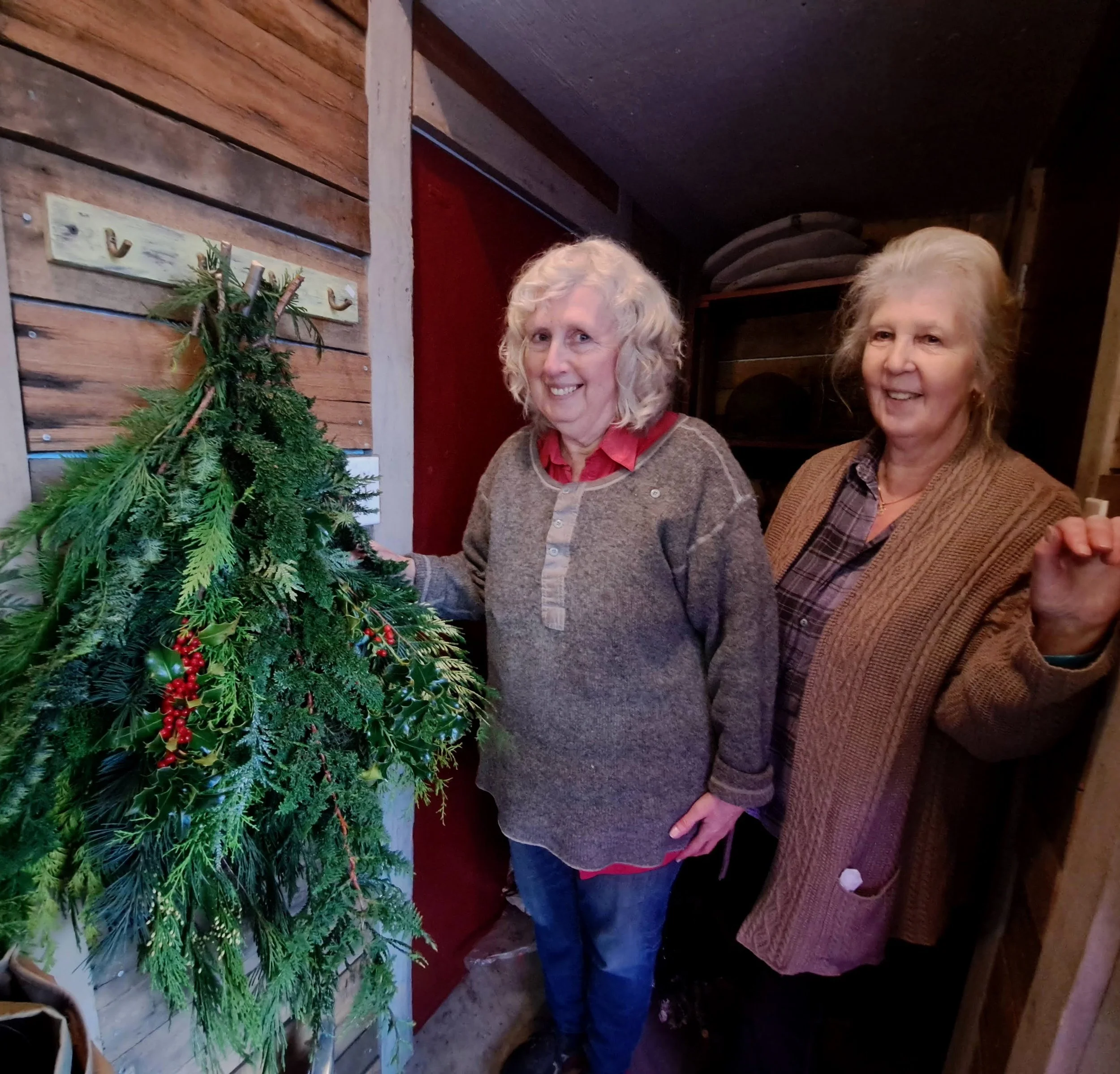 Seasonal wreath, centre piece and swag.jpeg