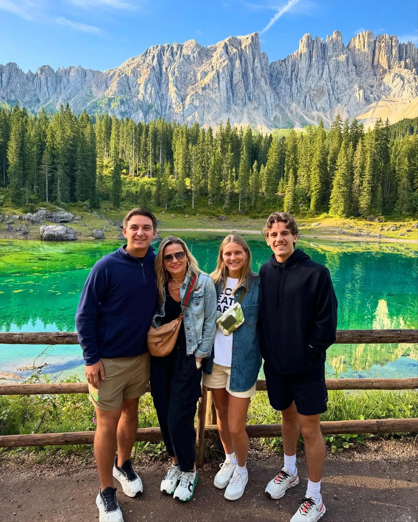 I picked all of these outfits with almost no help 🇮🇹