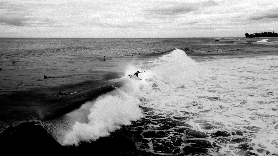 here&rsquo;s some frame grabs from the past few weeks while the water takes some time to clean up 

#hawaii #northshore #surf #framegrabs