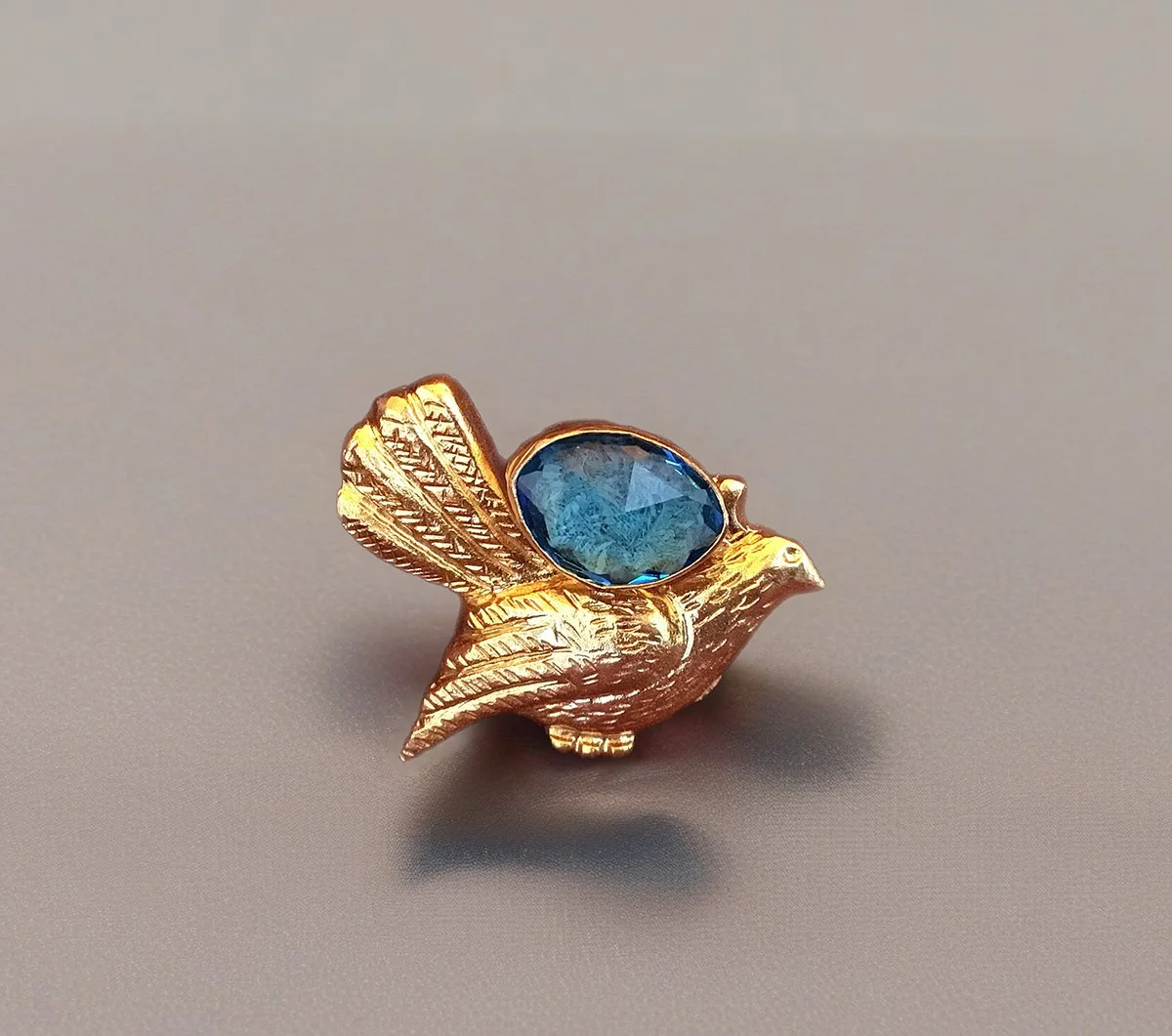 Ave Ring